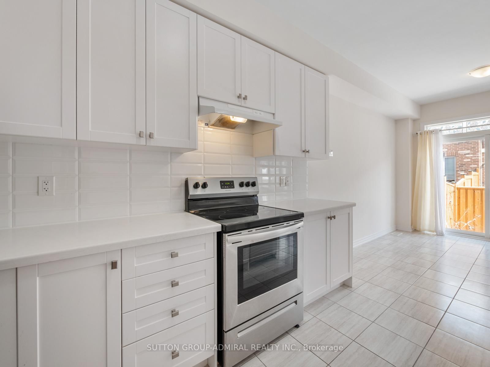 Townhouse for sale at 1152 Sepia Square, Pickering, Ontario, L1X 0H1 - Rural Pickering - MLS: E12989190