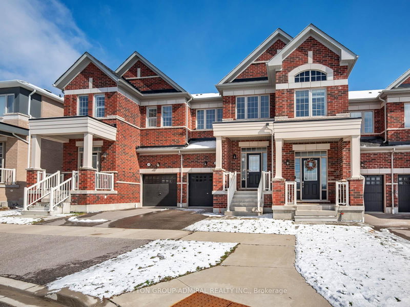 1152 Sepia Sq, Pickering, L1X 0H1 | Image 3