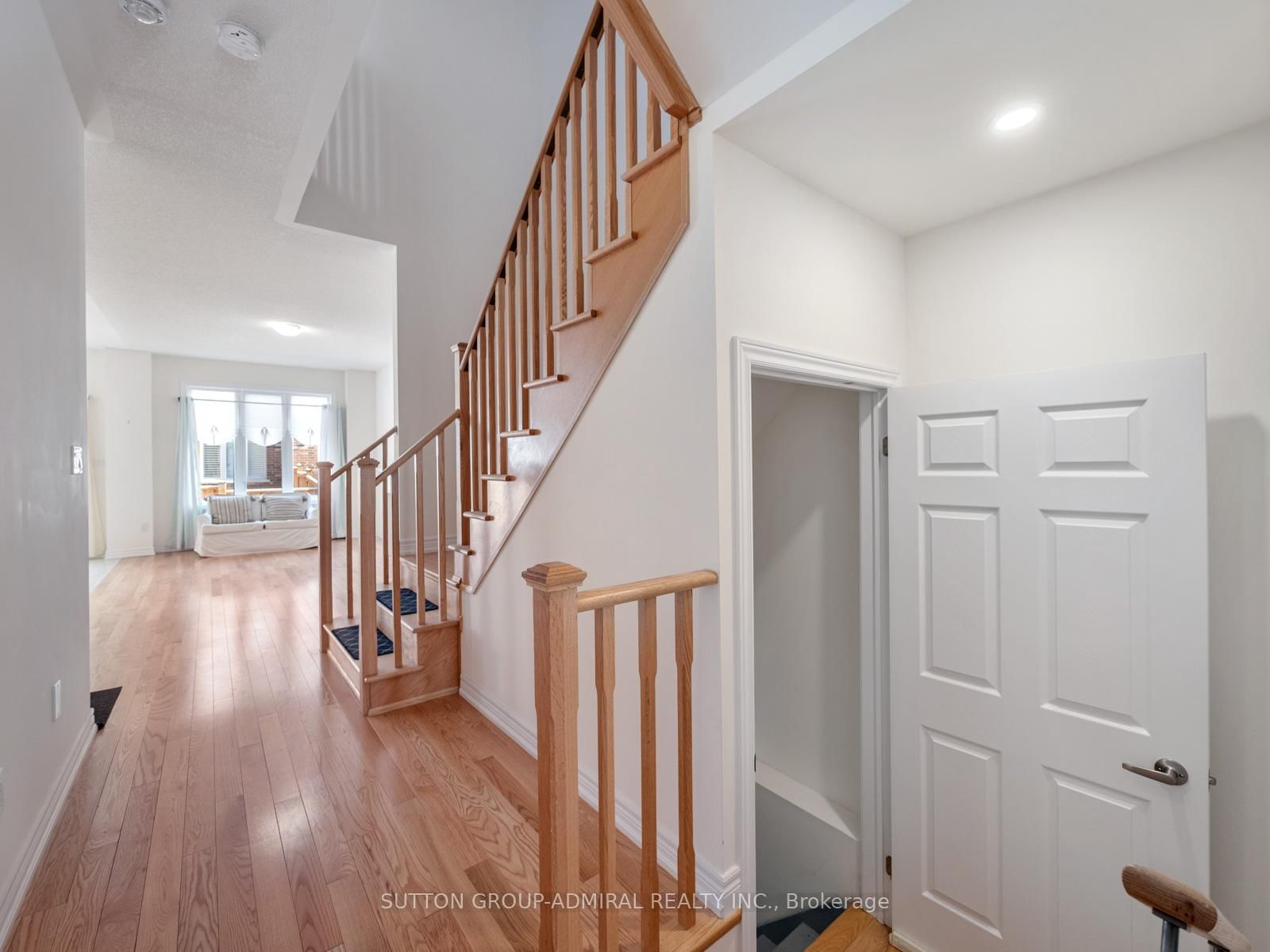 Townhouse for sale at 1152 Sepia Square, Pickering, Ontario, L1X 0H1 - Rural Pickering - MLS: E12989190