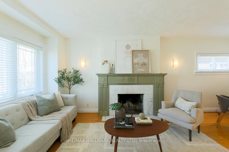 105 Dunington Dr, Toronto, M1N 3E4 | Image 2