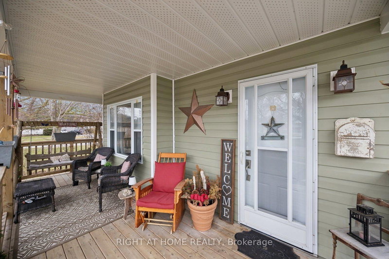 154 Admiral Rd, Ajax, L1S 2P1 | Image 2