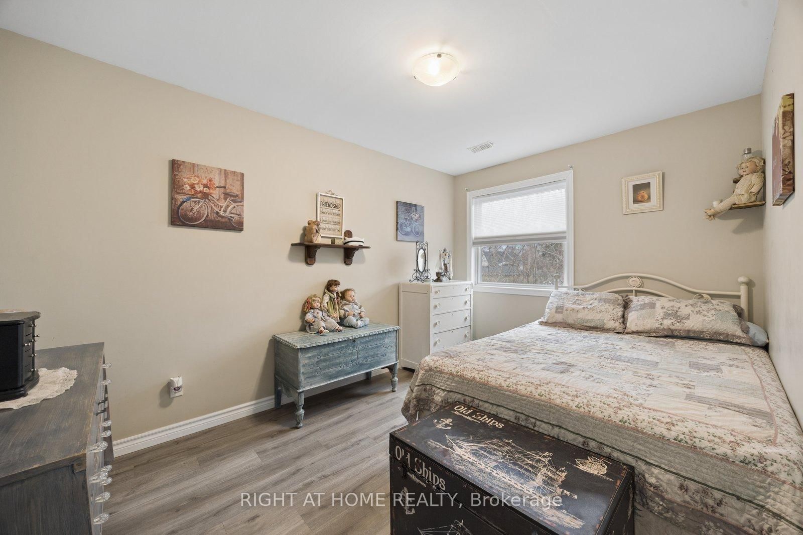 154 Admiral Road - Photo 21