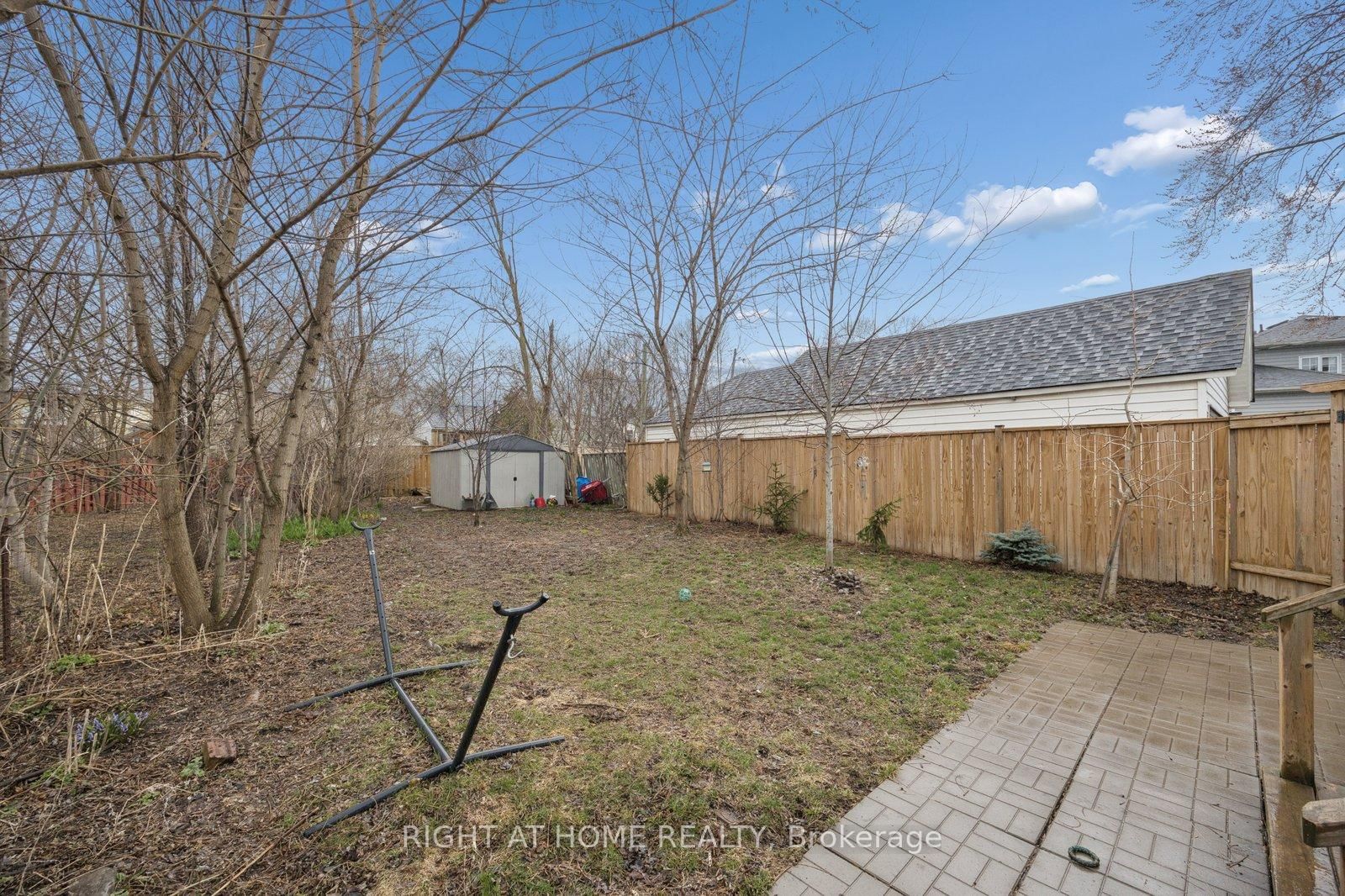 154 Admiral Road - Photo 30