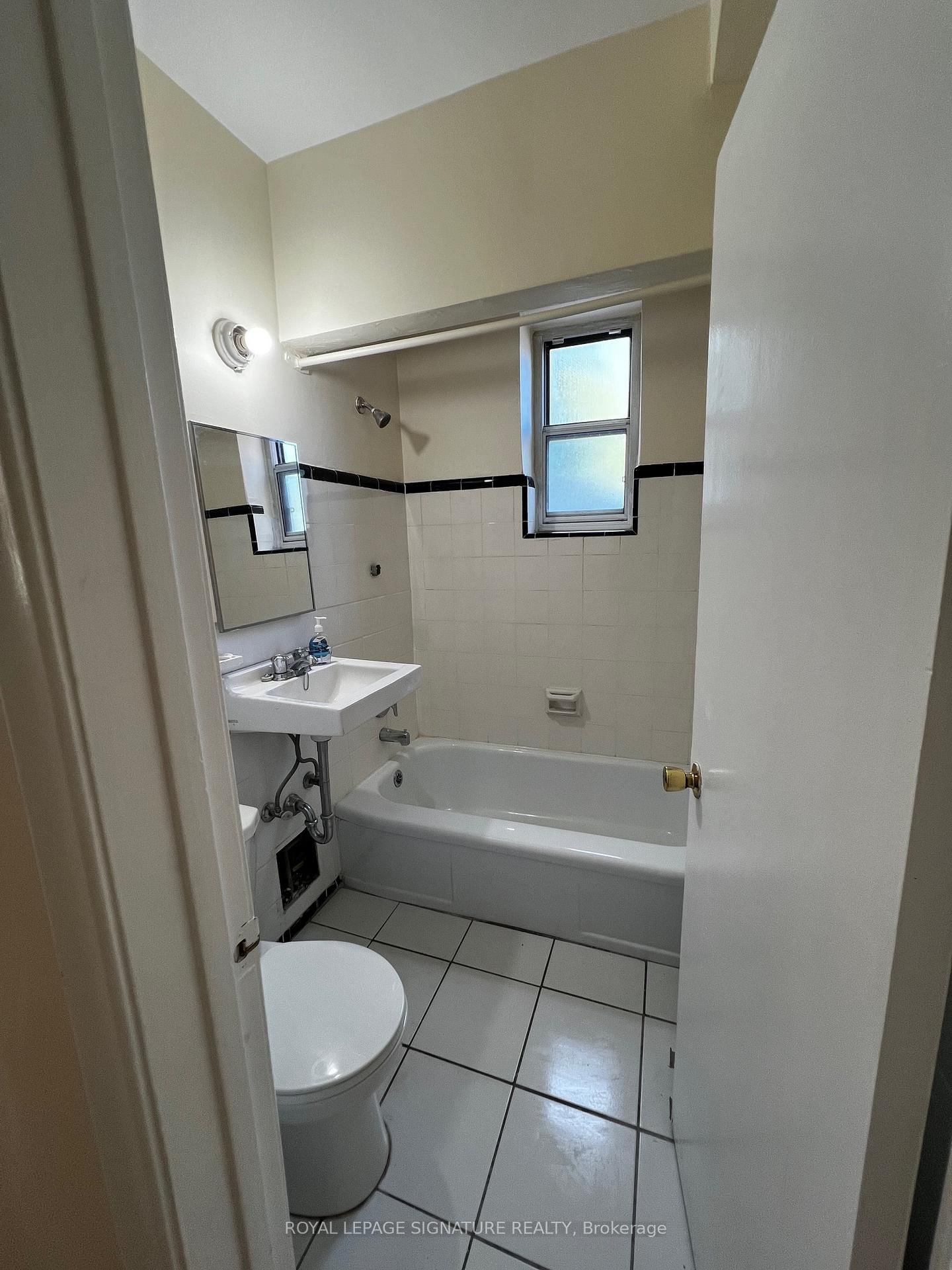 1000 O'Connor Drive, Unit 102 - Photo 10