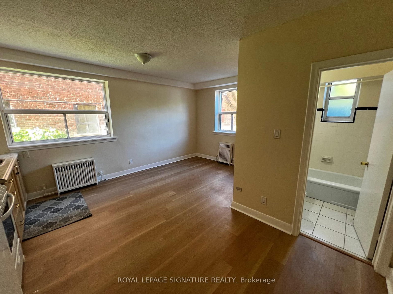 1000 O'Connor Drive, Unit 102 - Photo 2