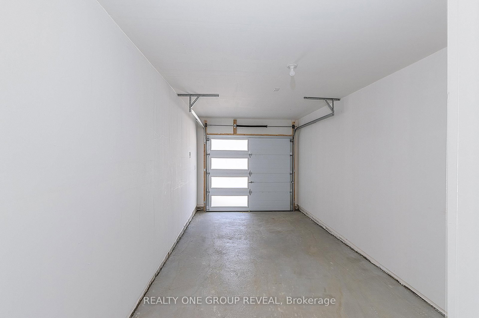 3383 Salt Springs Drive - Photo 32