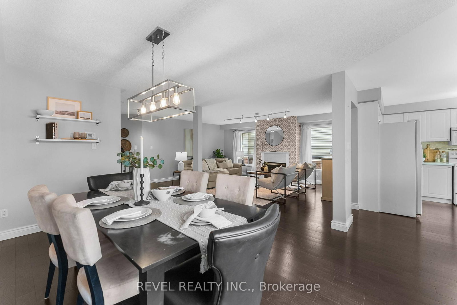 Detached House for sale at 1211 Monica Cook Place, Pickering, Ontario, L1W 4A4 - Bay Ridges - MLS: E12989802