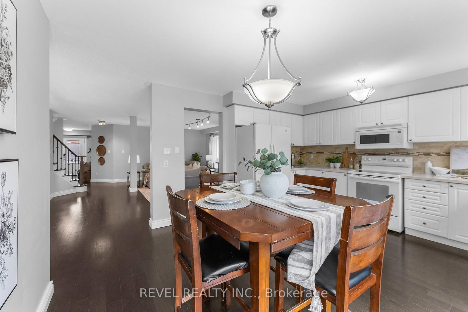 Detached House for sale at 1211 Monica Cook Place, Pickering, Ontario, L1W 4A4 - Bay Ridges - MLS: E12989802