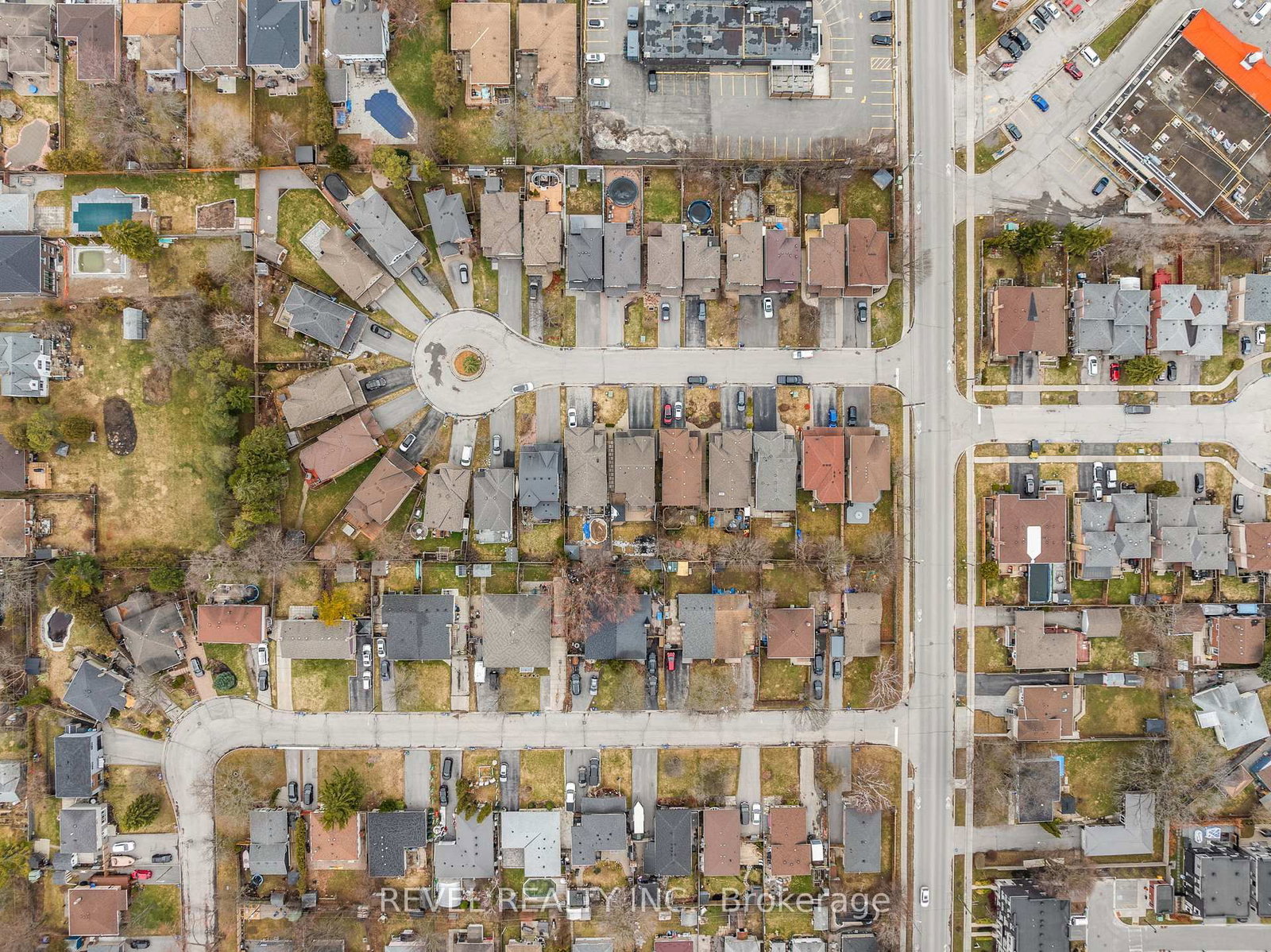 Detached House for sale at 1211 Monica Cook Place, Pickering, Ontario, L1W 4A4 - Bay Ridges - MLS: E12989802