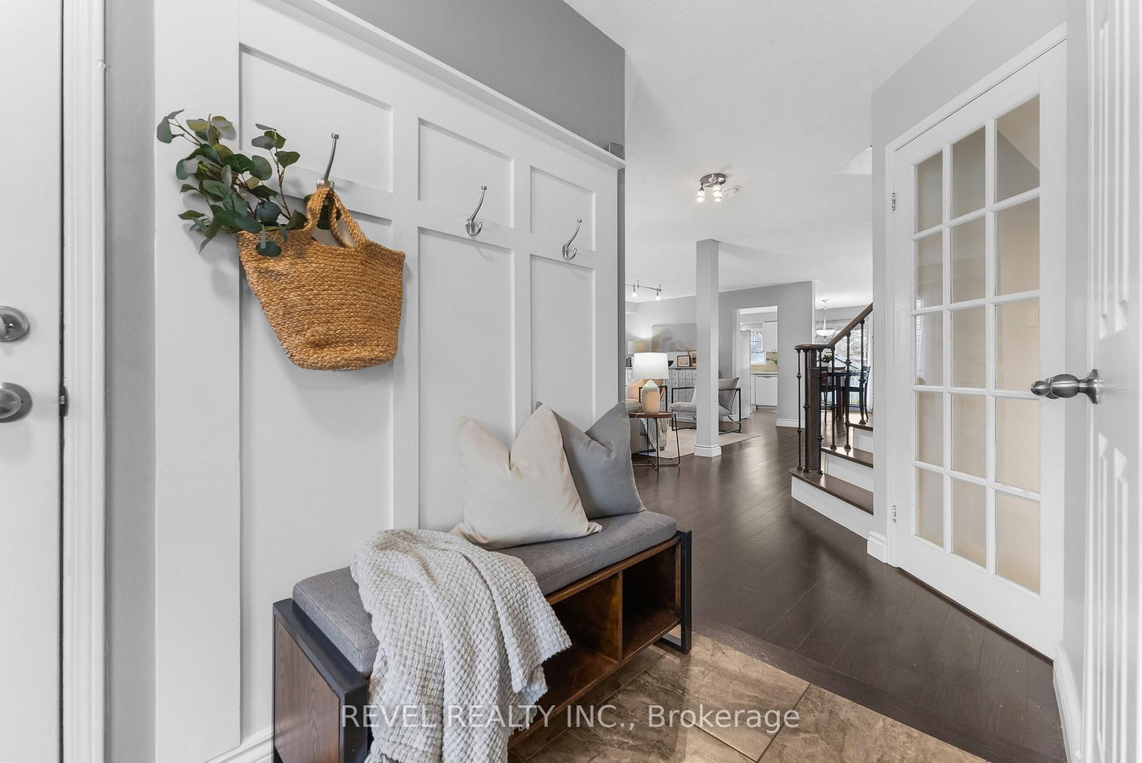 Detached House for sale at 1211 Monica Cook Place, Pickering, Ontario, L1W 4A4 - Bay Ridges - MLS: E12989802