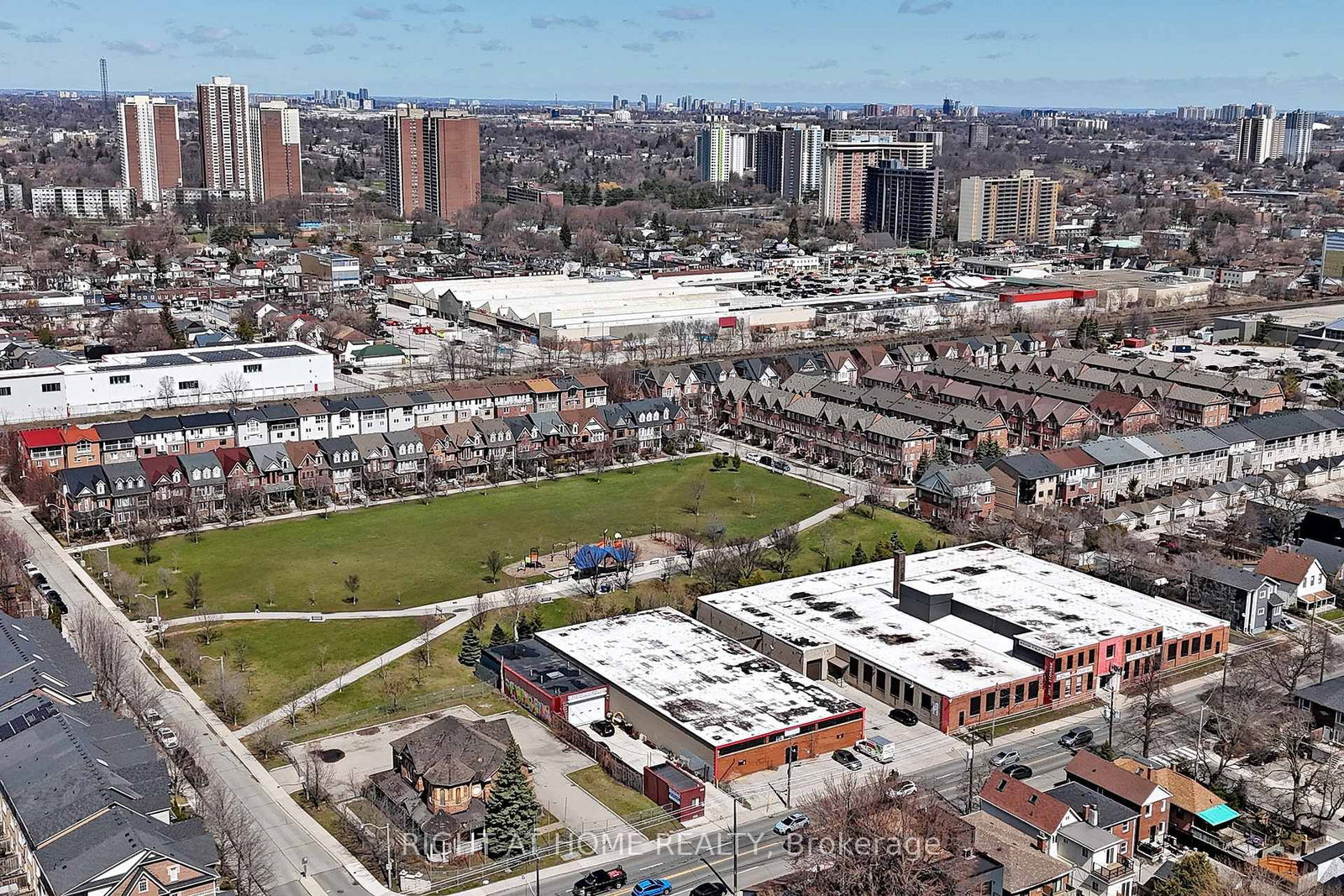 33 Brockville Street - Photo 39