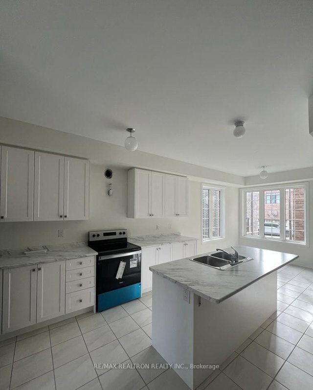 Main - 16 Thelma Drive