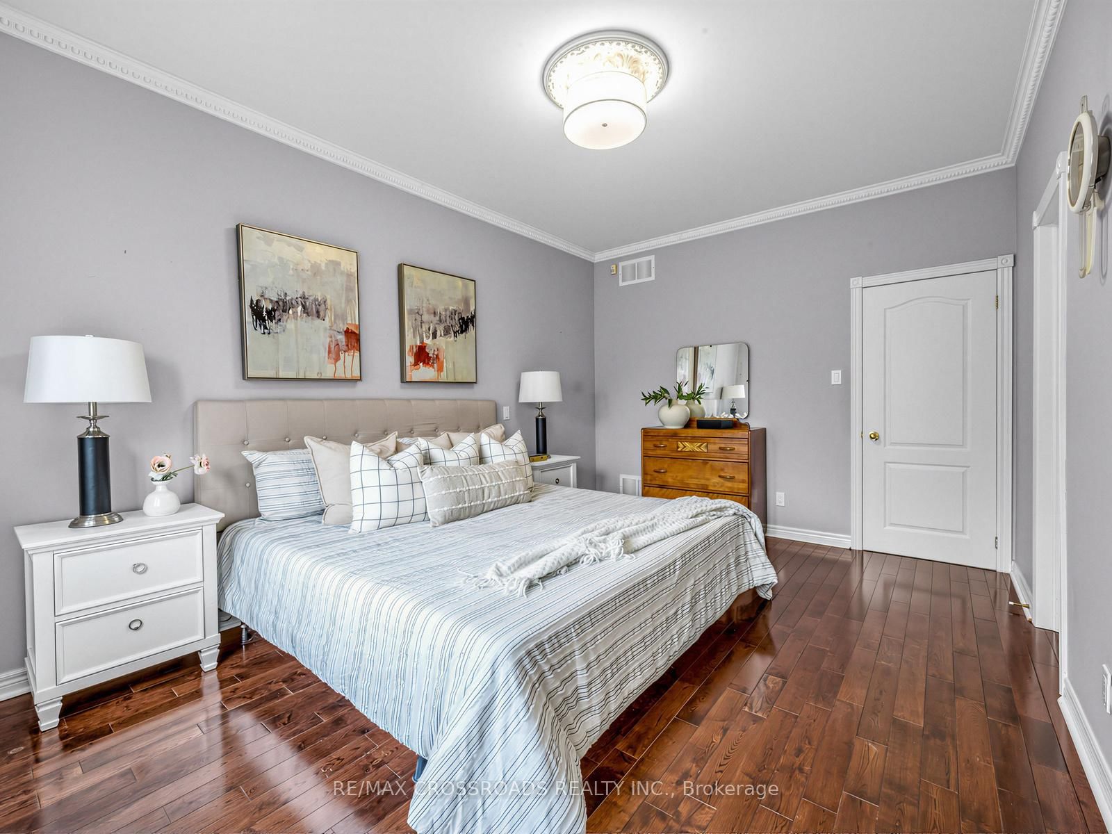 484 Poplar Avenue - Photo 11