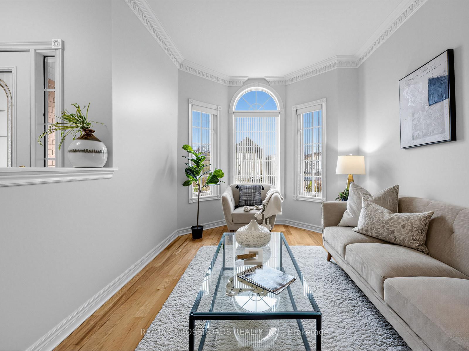 484 Poplar Avenue - Photo 5