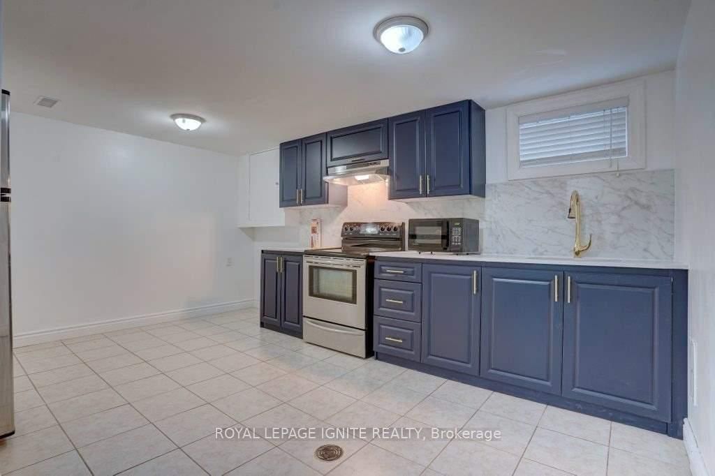 Detached House for lease at Bsmnt-53 Sundance Crescent, Toronto, Ontario, M1G 2M1 - Woburn - MLS: E12990132