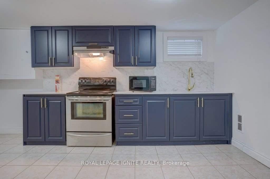 Detached House for lease at Bsmnt-53 Sundance Crescent, Toronto, Ontario, M1G 2M1 - Woburn - MLS: E12990132