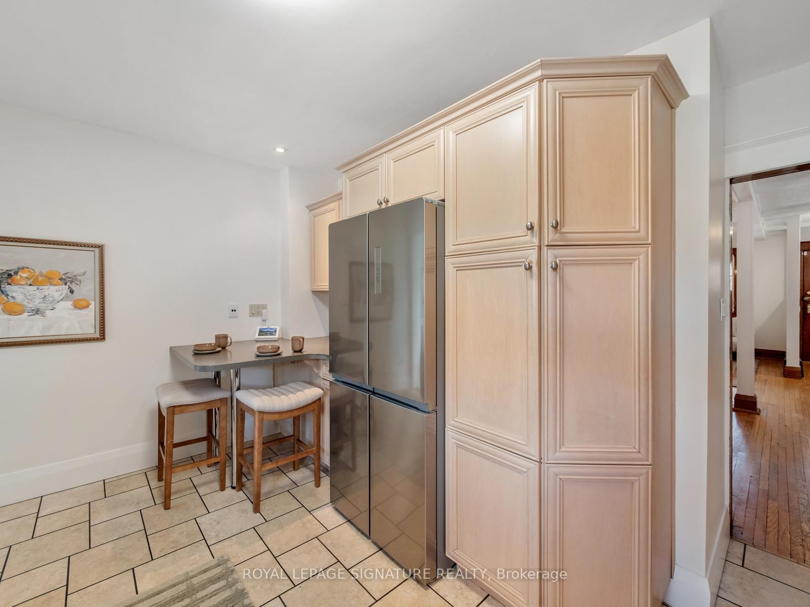 Semi-Detached House for sale at 120 Hollywood Crescent, Toronto, Ontario, M4L 2K6 - Woodbine Corridor - MLS: E12990190