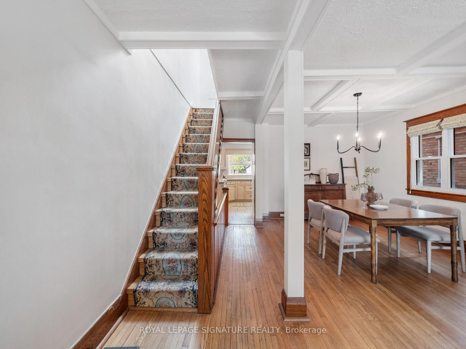 Semi-Detached House for sale at 120 Hollywood Crescent, Toronto, Ontario, M4L 2K6 - Woodbine Corridor - MLS: E12990190