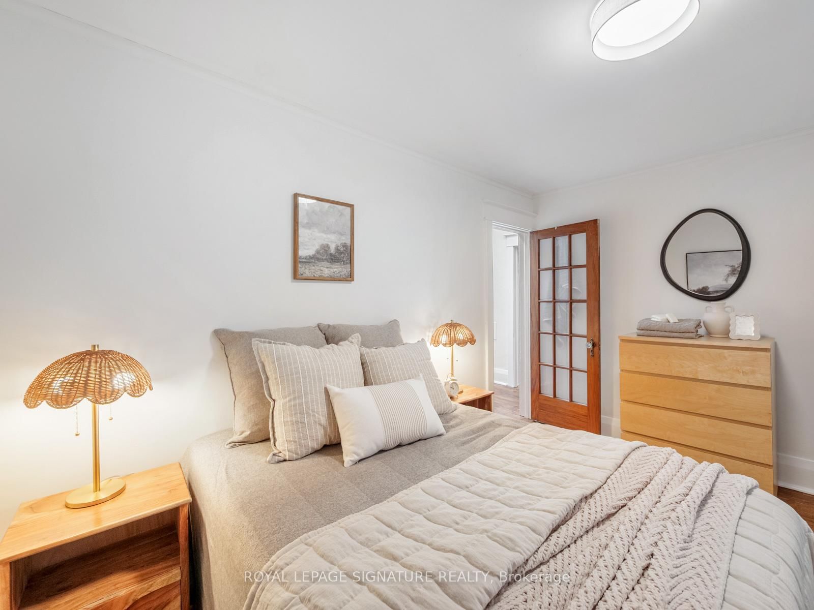 Semi-Detached House for sale at 120 Hollywood Crescent, Toronto, Ontario, M4L 2K6 - Woodbine Corridor - MLS: E12990190