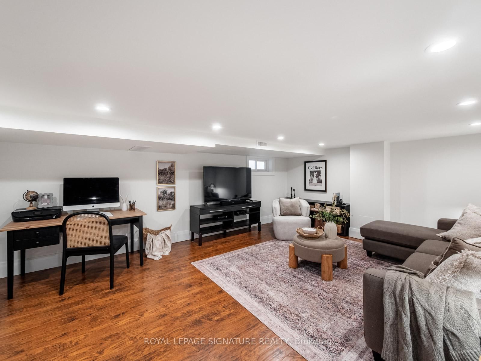 Semi-Detached House for sale at 120 Hollywood Crescent, Toronto, Ontario, M4L 2K6 - Woodbine Corridor - MLS: E12990190