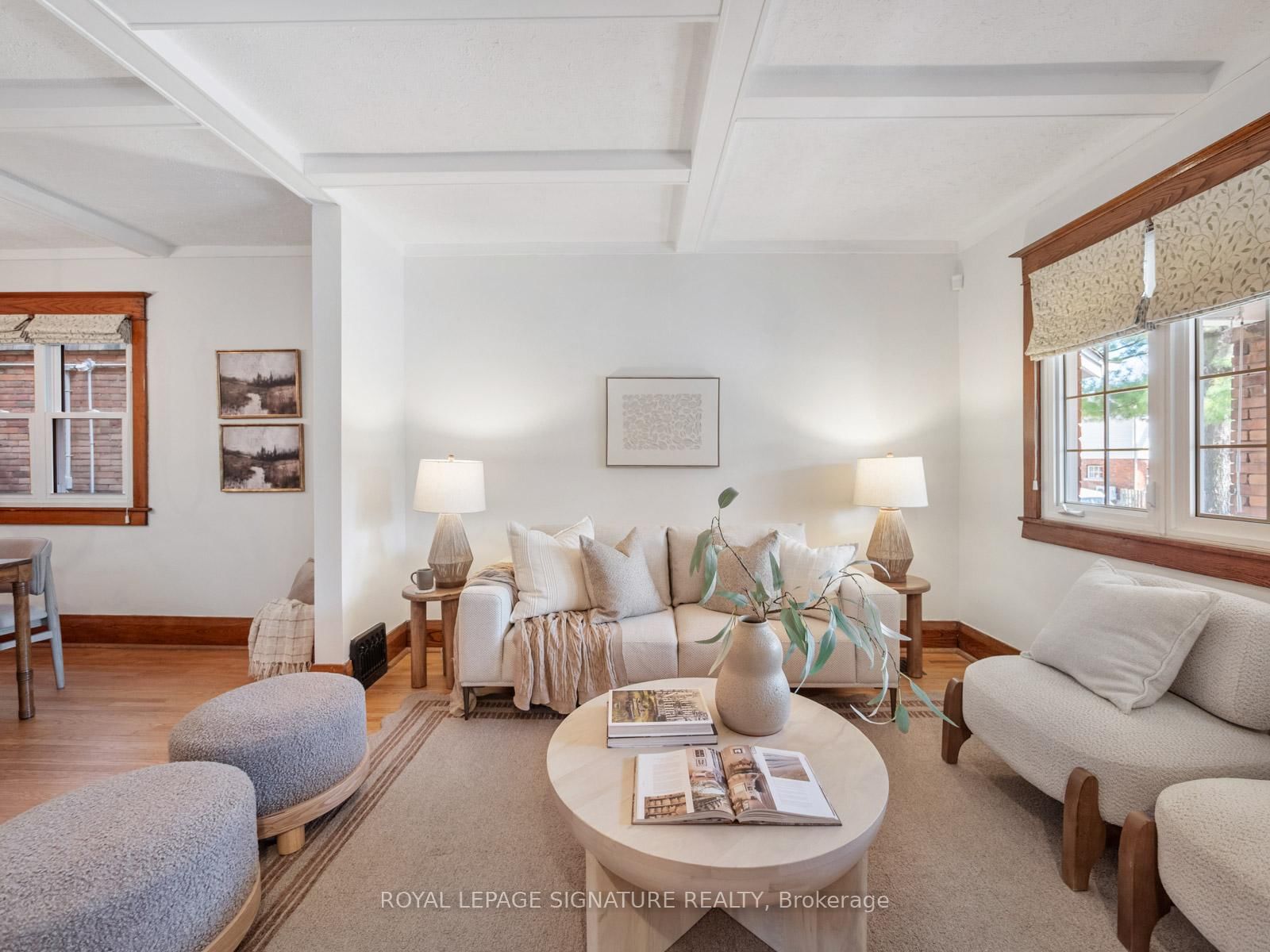 Semi-Detached House for sale at 120 Hollywood Crescent, Toronto, Ontario, M4L 2K6 - Woodbine Corridor - MLS: E12990190