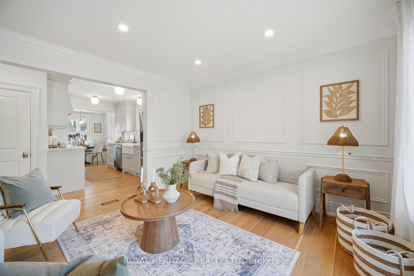 867 Parklane Avenue - Photo 4