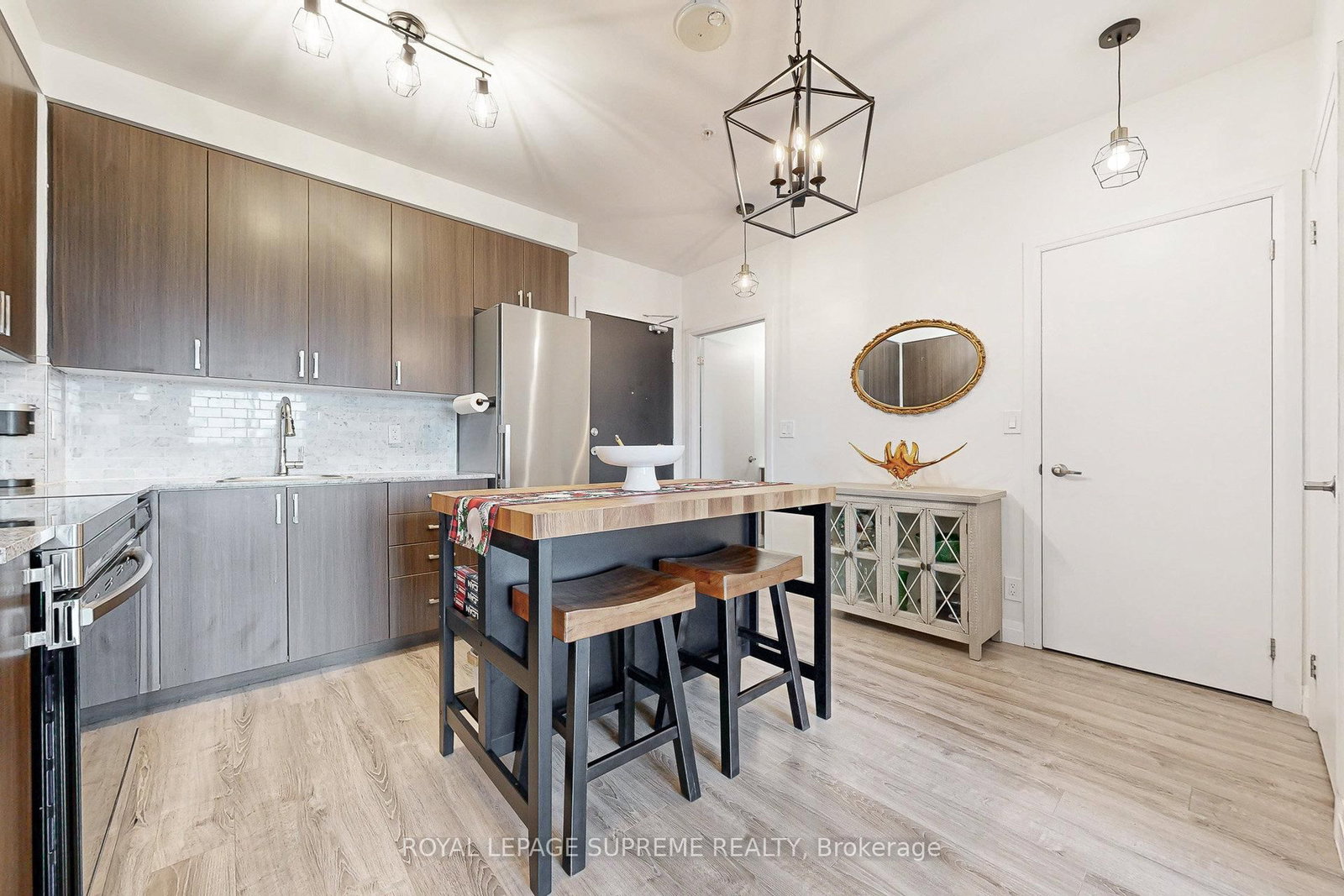 22 East Haven Drive, Unit 606 - Photo 8