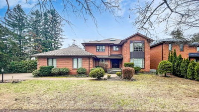 1127 N OSHAWA Boulevard • Oshawa, ON photo 2