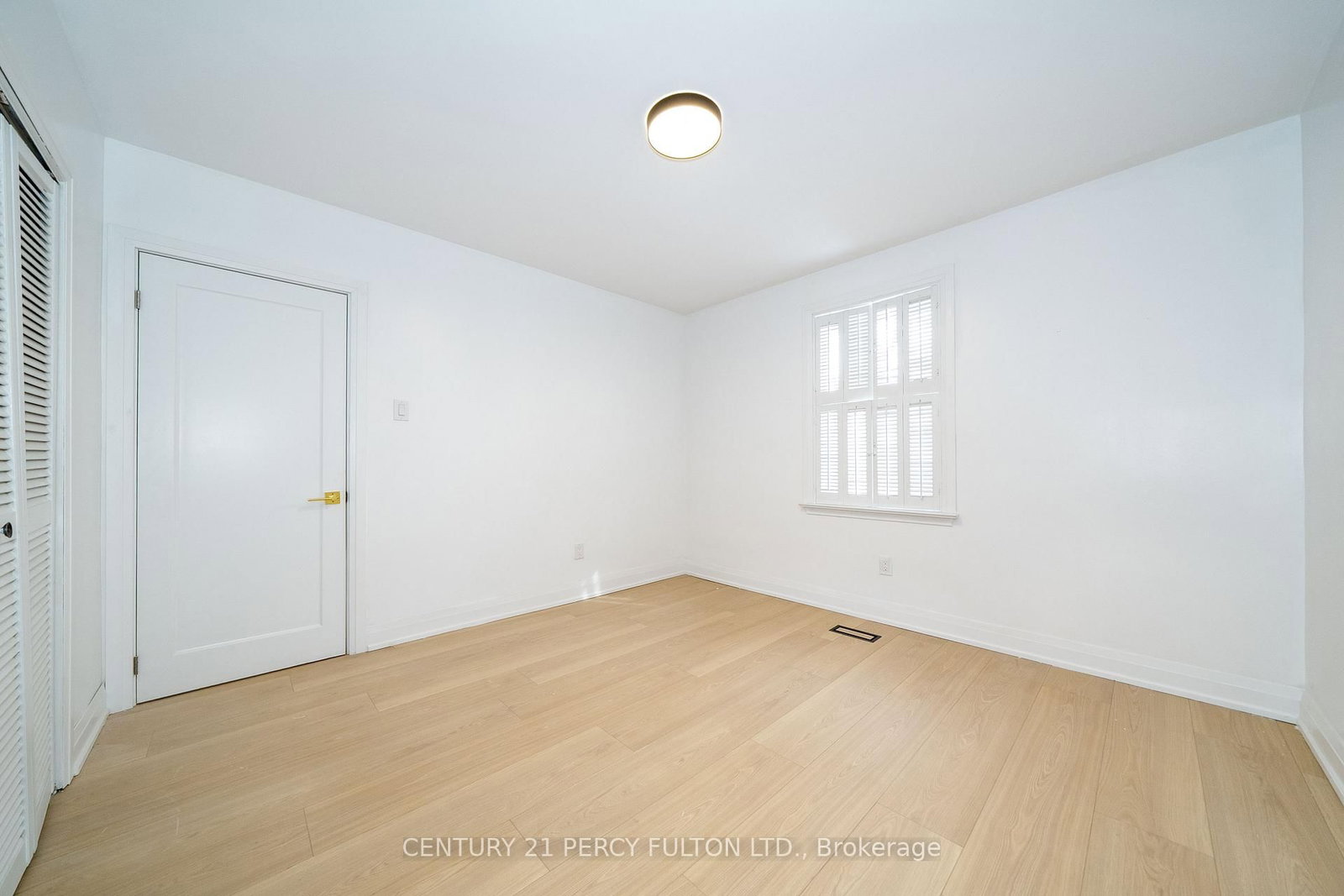 Detached House for sale at 49 Amiens Road, Toronto, Ontario, M1E 3S7 - West Hill - MLS: E12990652