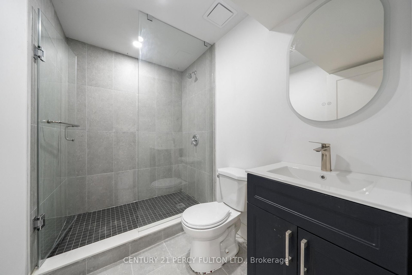 Detached House for sale at 49 Amiens Road, Toronto, Ontario, M1E 3S7 - West Hill - MLS: E12990652