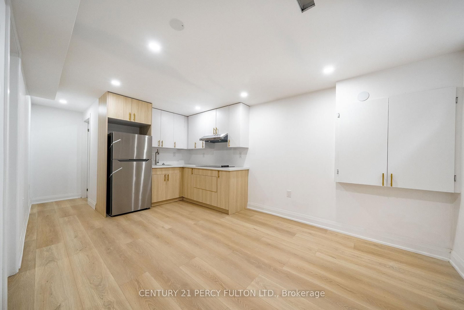 Detached House for sale at 49 Amiens Road, Toronto, Ontario, M1E 3S7 - West Hill - MLS: E12990652