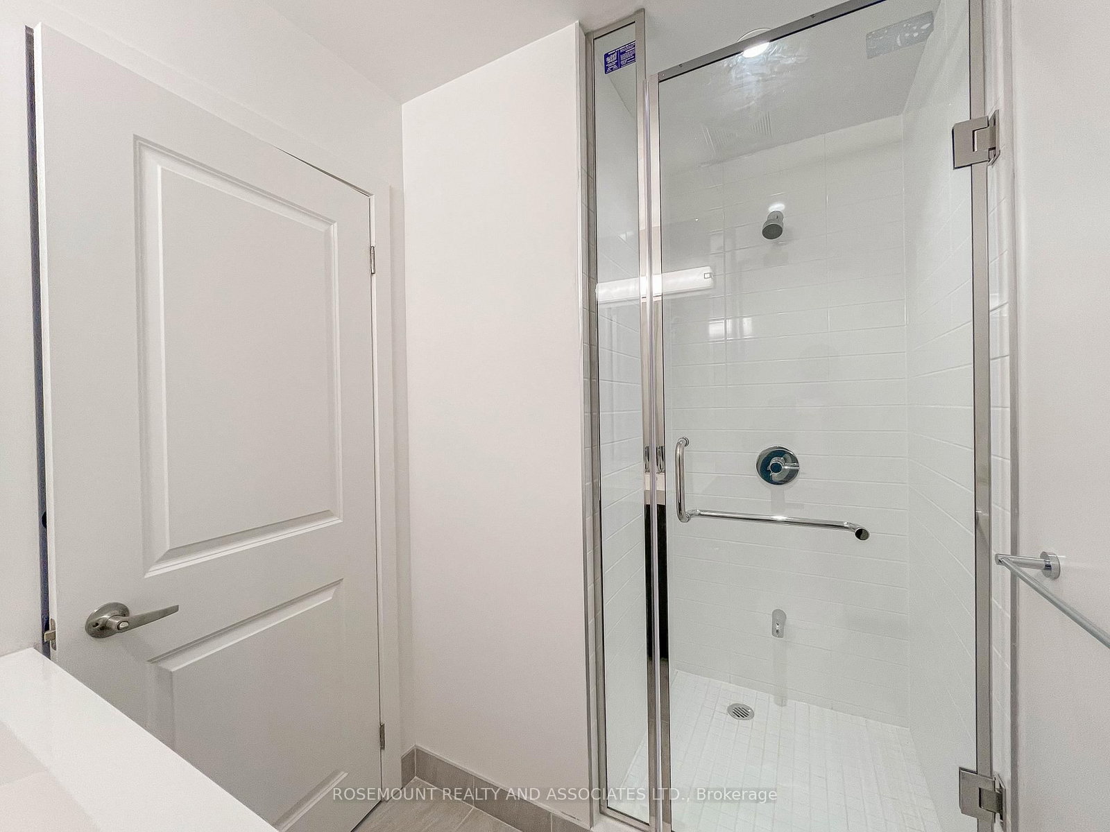 1010 Dundas Street E, Unit 109 - Photo 16