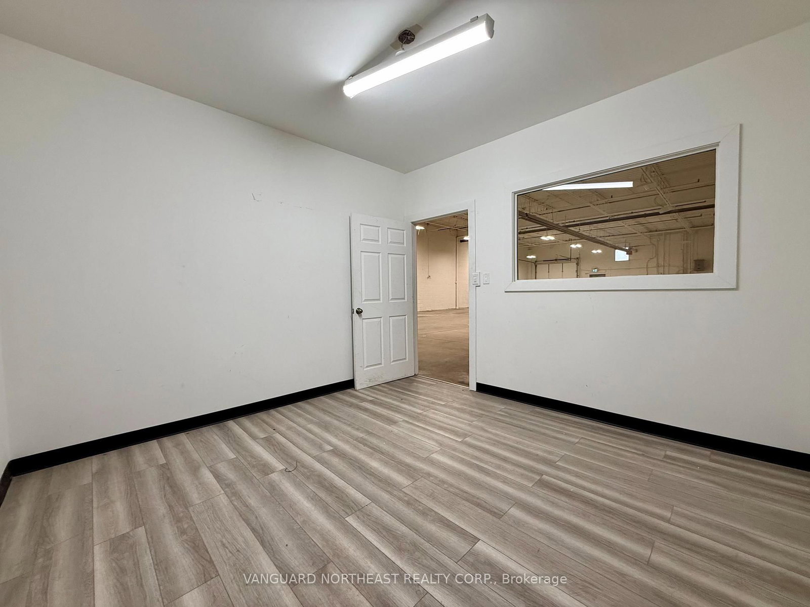 1990 Ellesmere Road, Unit 9 - Photo 6