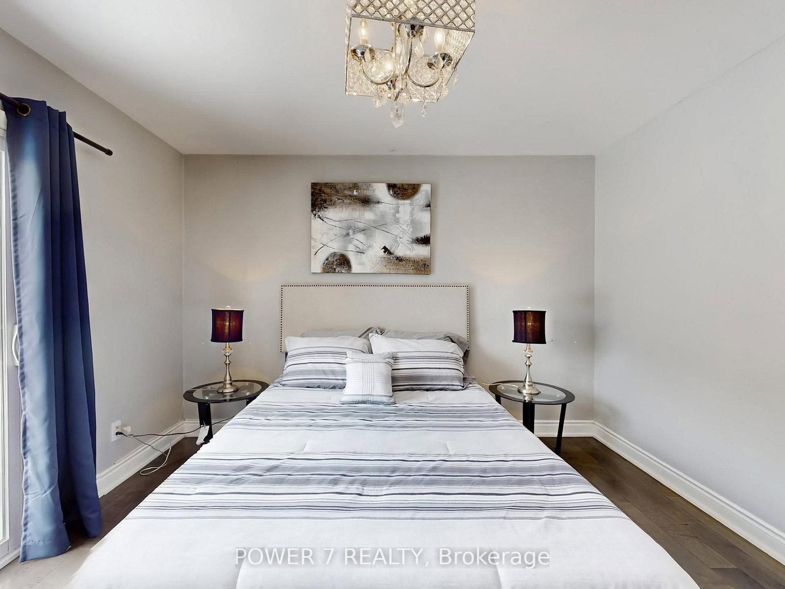 Detached House for sale at 118 Kirker Avenue, Toronto, Ontario, M1G 1N1 - Woburn - MLS: E12991122