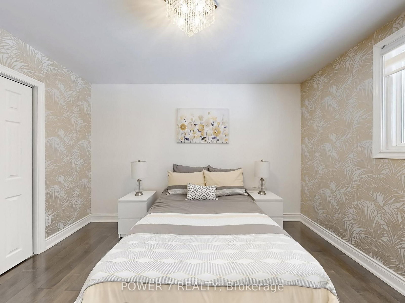 Detached House for sale at 118 Kirker Avenue, Toronto, Ontario, M1G 1N1 - Woburn - MLS: E12991122