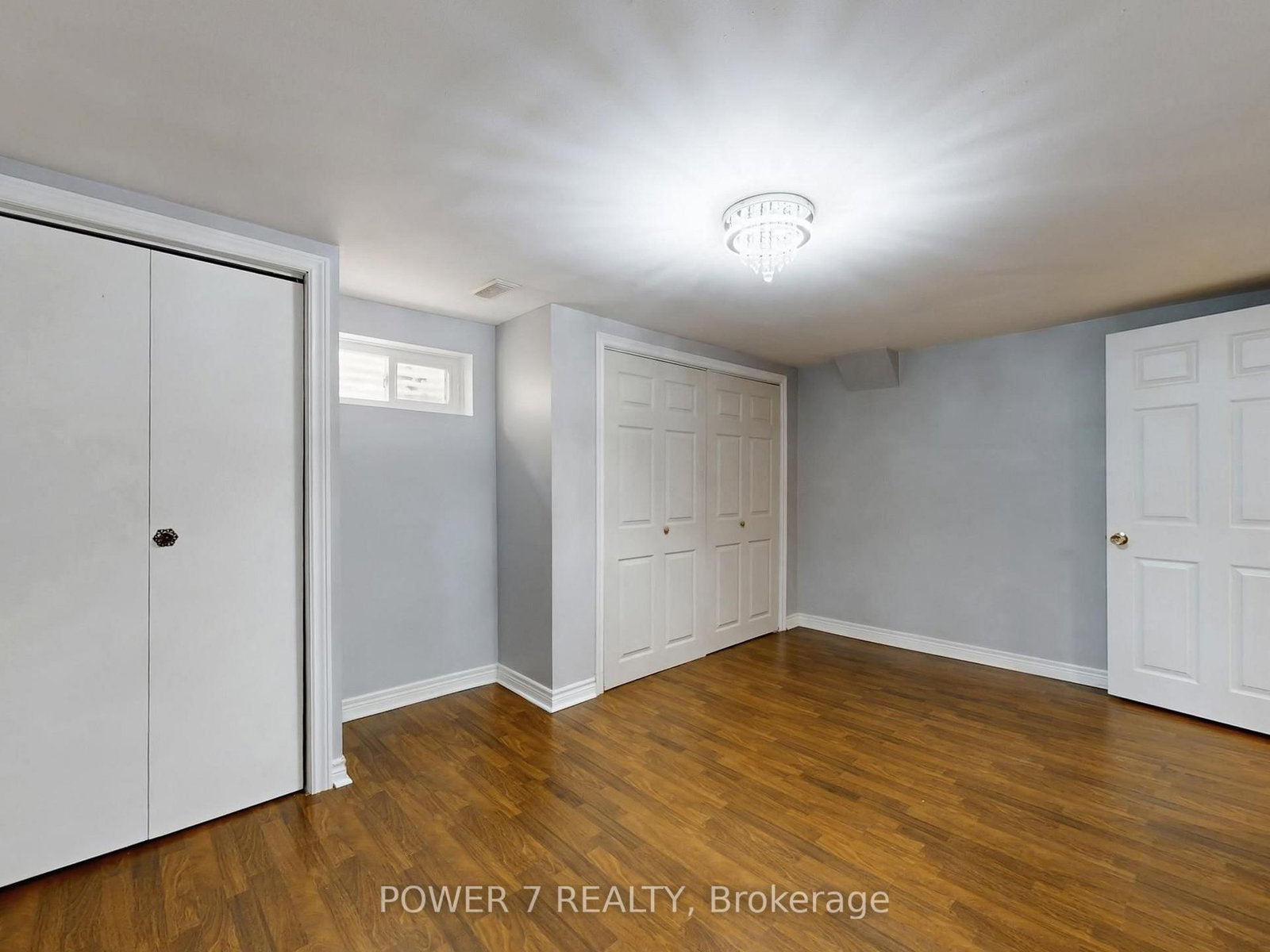 Detached House for sale at 118 Kirker Avenue, Toronto, Ontario, M1G 1N1 - Woburn - MLS: E12991122