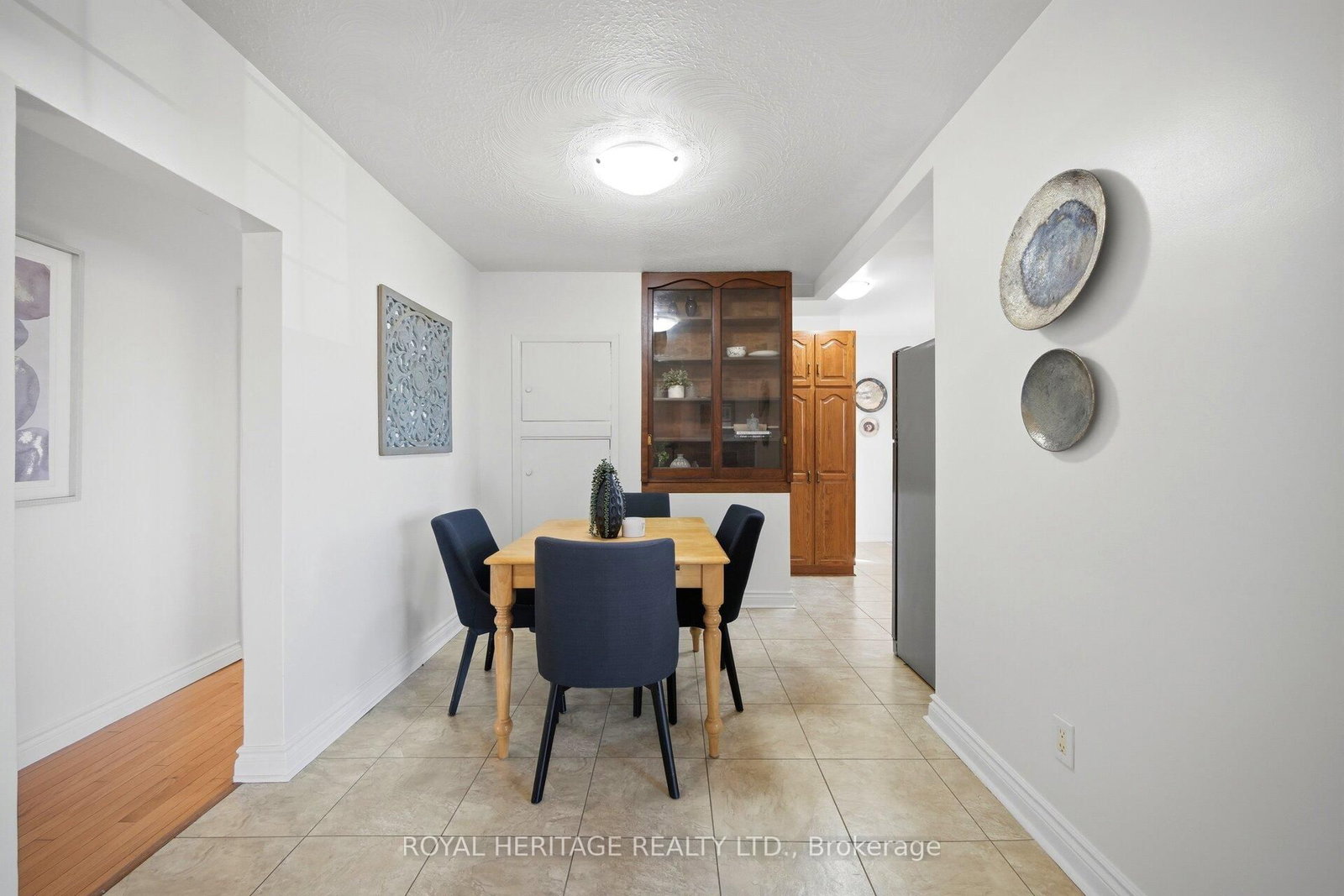 Detached House for sale at 45 Andrew Avenue, Toronto, Ontario, M1M 3H1 - Cliffcrest - MLS: E12991126