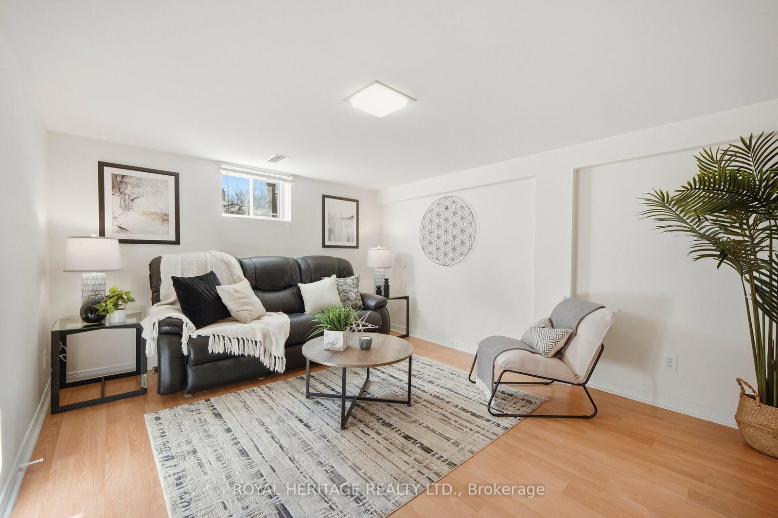 Detached House for sale at 45 Andrew Avenue, Toronto, Ontario, M1M 3H1 - Cliffcrest - MLS: E12991126