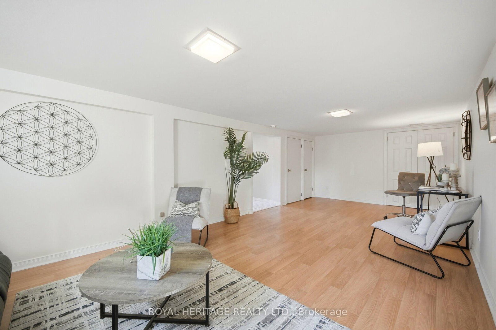 Detached House for sale at 45 Andrew Avenue, Toronto, Ontario, M1M 3H1 - Cliffcrest - MLS: E12991126