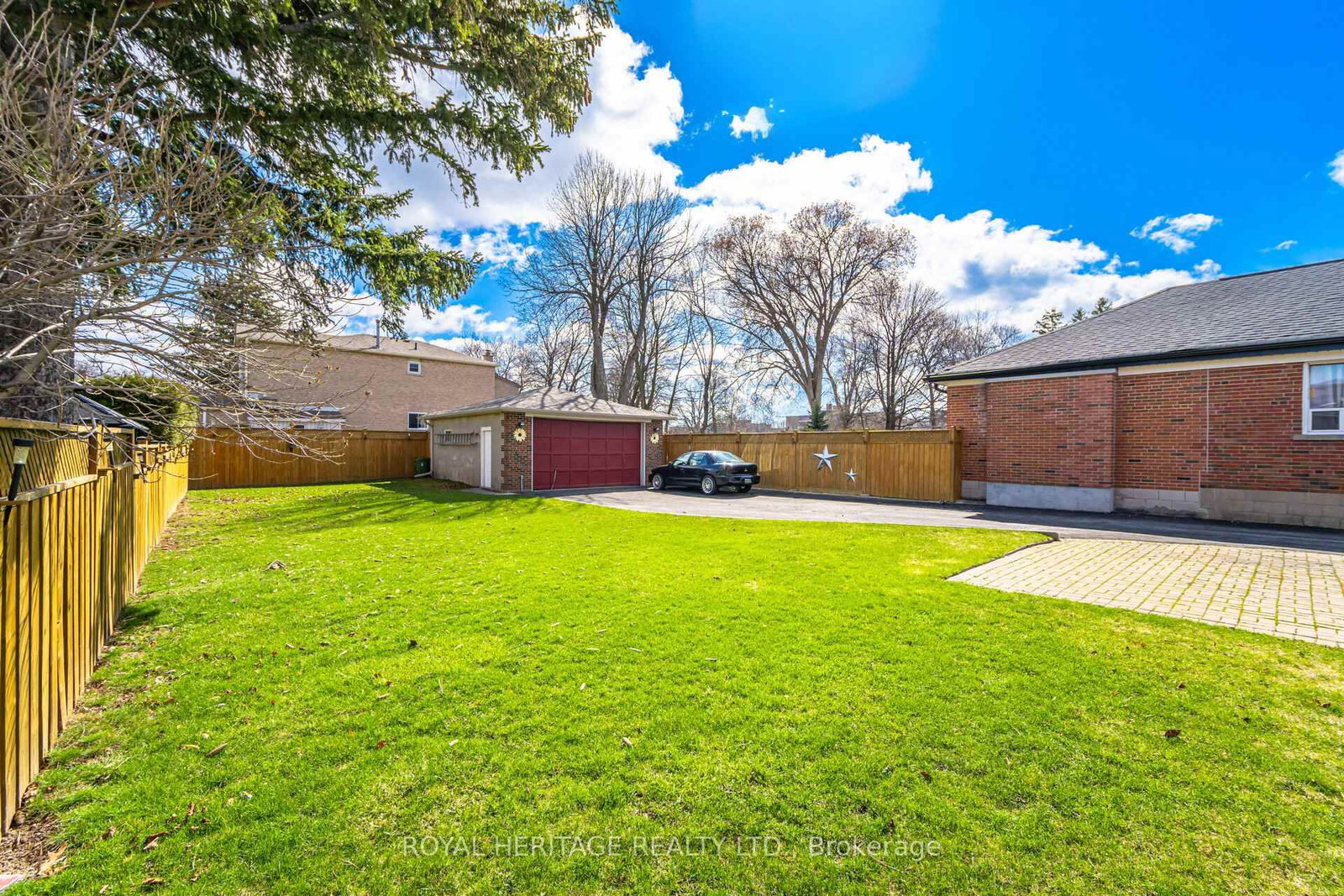 Detached House for sale at 45 Andrew Avenue, Toronto, Ontario, M1M 3H1 - Cliffcrest - MLS: E12991126