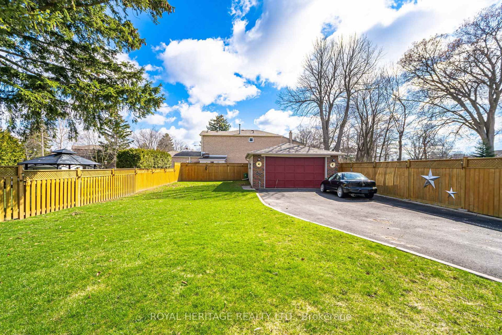 Detached House for sale at 45 Andrew Avenue, Toronto, Ontario, M1M 3H1 - Cliffcrest - MLS: E12991126