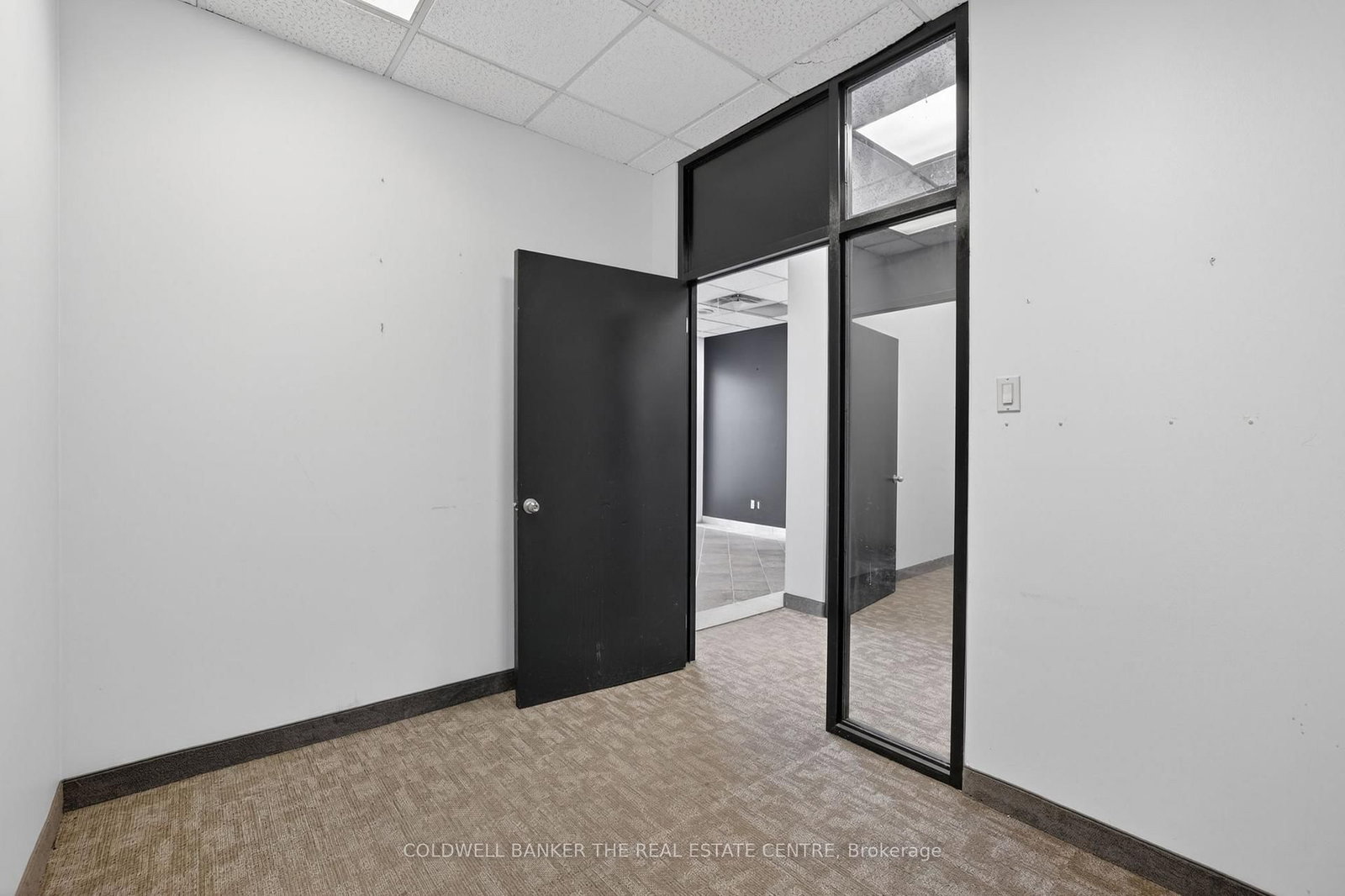 15 Harwood Avenue S - Photo 9