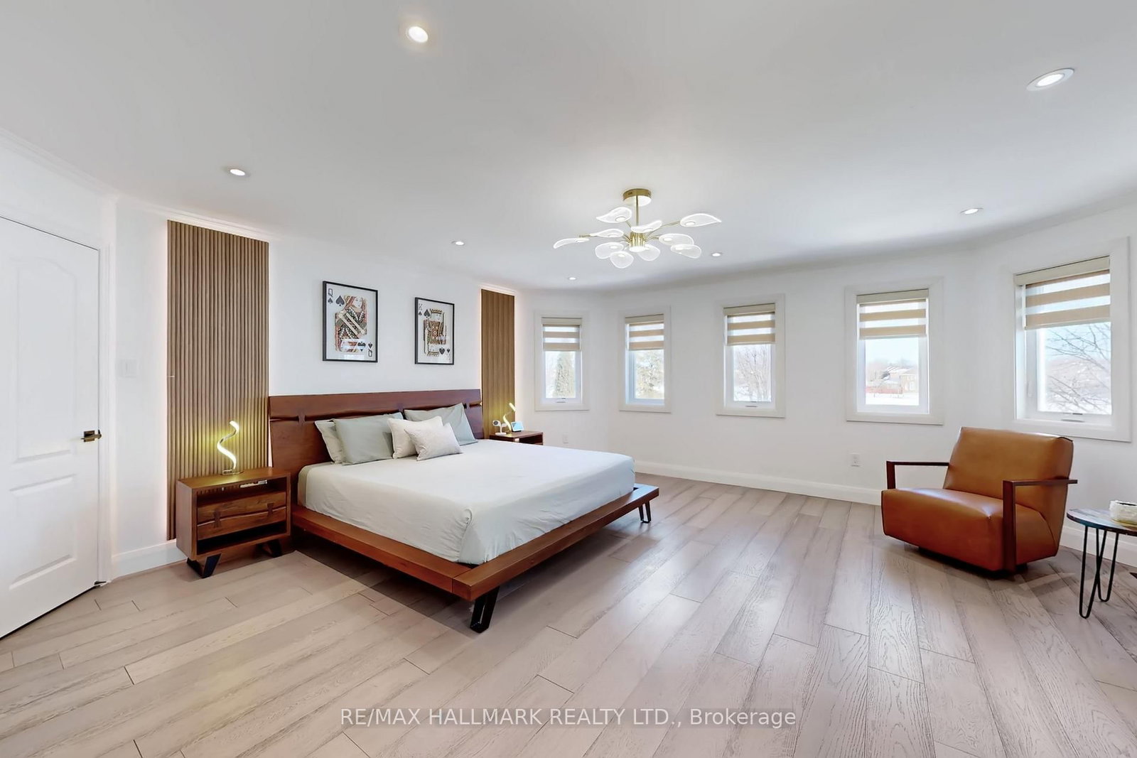 Detached House for sale at 49 Sonley Drive, Whitby, Ontario, L1R 3B7 - Taunton North - MLS: E12991342