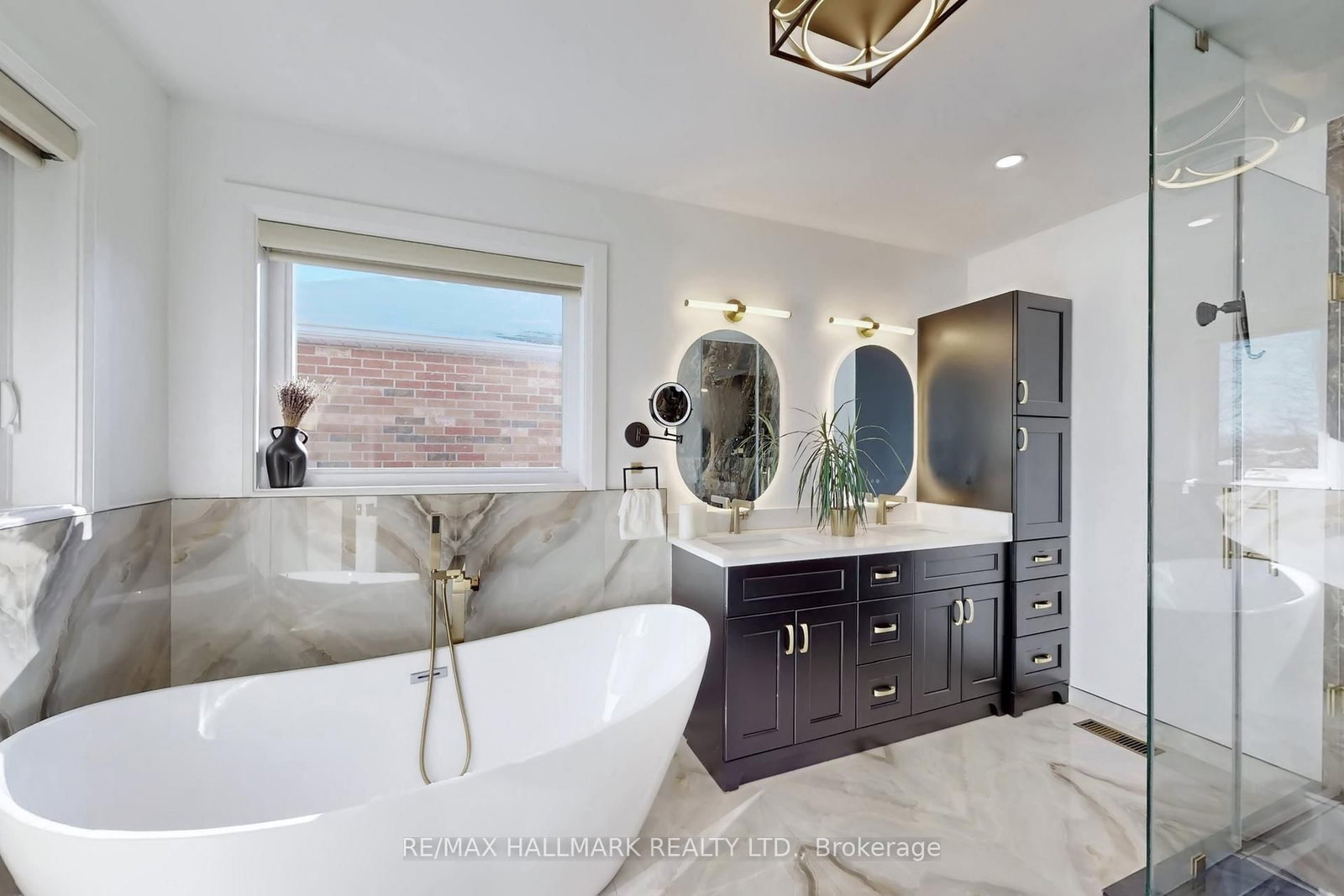 Detached House for sale at 49 Sonley Drive, Whitby, Ontario, L1R 3B7 - Taunton North - MLS: E12991342