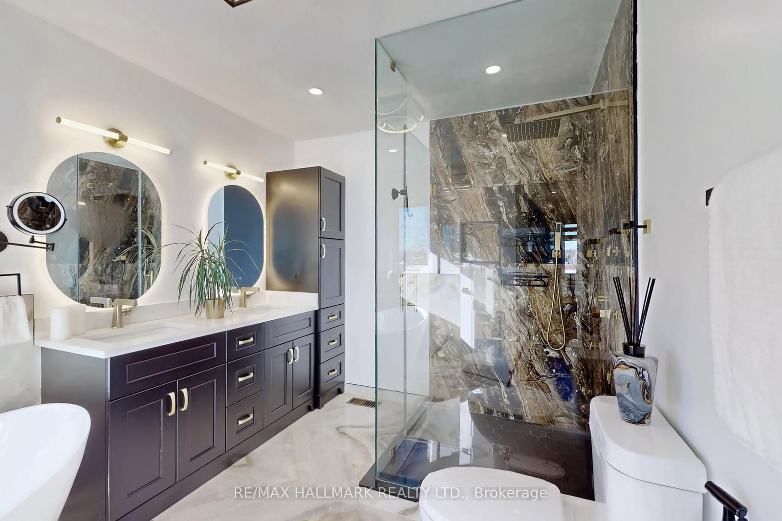 Detached House for sale at 49 Sonley Drive, Whitby, Ontario, L1R 3B7 - Taunton North - MLS: E12991342