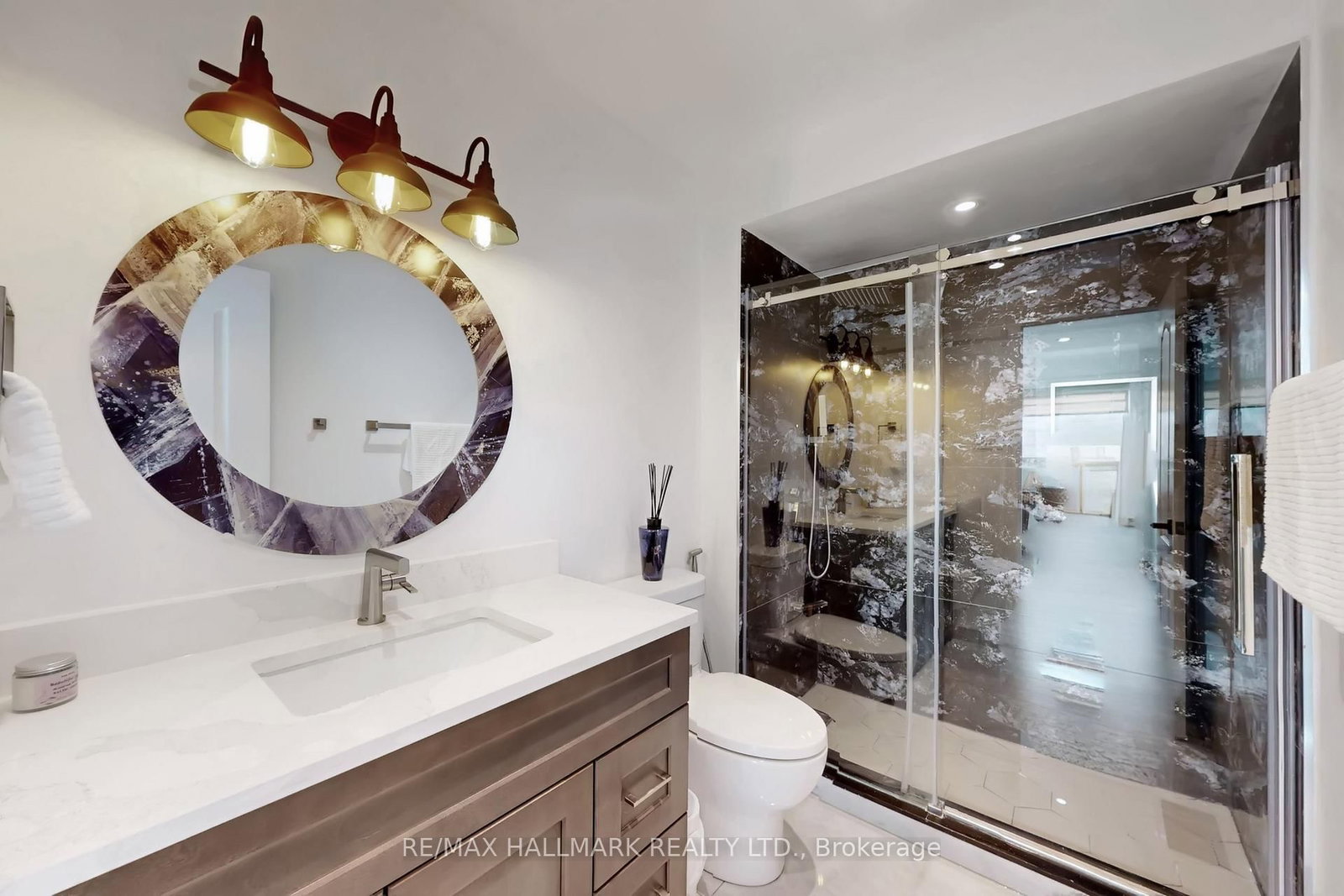 Detached House for sale at 49 Sonley Drive, Whitby, Ontario, L1R 3B7 - Taunton North - MLS: E12991342