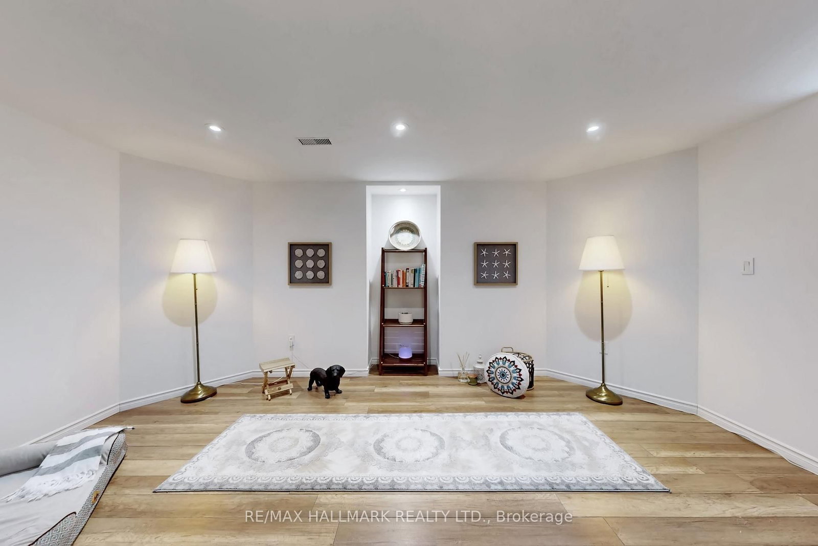 Detached House for sale at 49 Sonley Drive, Whitby, Ontario, L1R 3B7 - Taunton North - MLS: E12991342