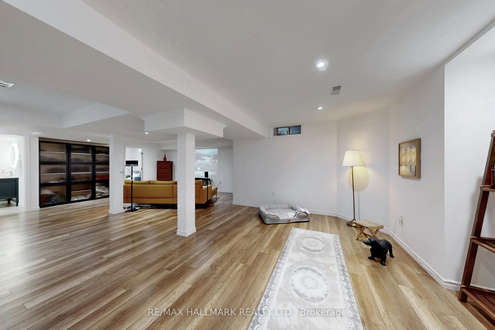 Detached House for sale at 49 Sonley Drive, Whitby, Ontario, L1R 3B7 - Taunton North - MLS: E12991342