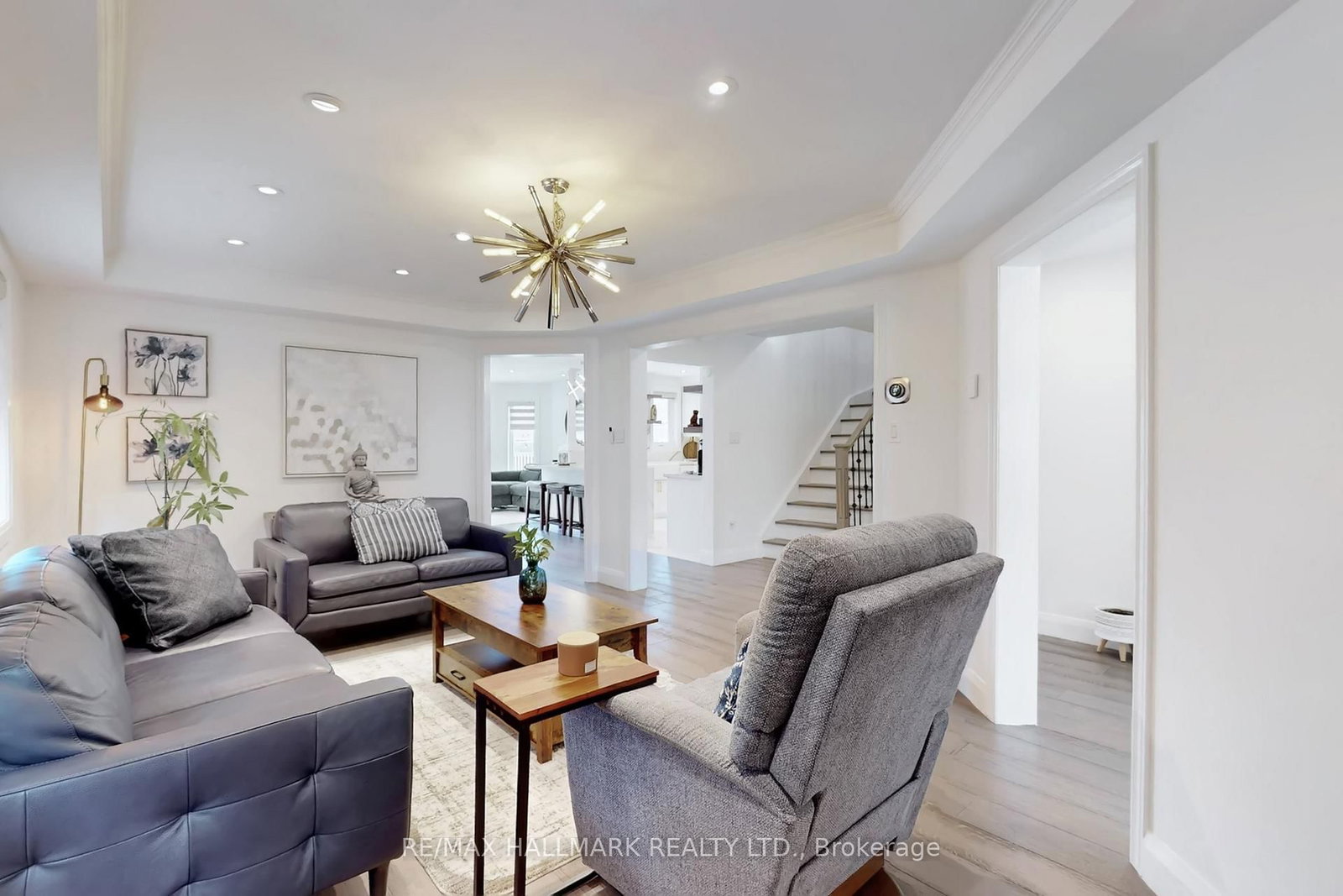 Detached House for sale at 49 Sonley Drive, Whitby, Ontario, L1R 3B7 - Taunton North - MLS: E12991342