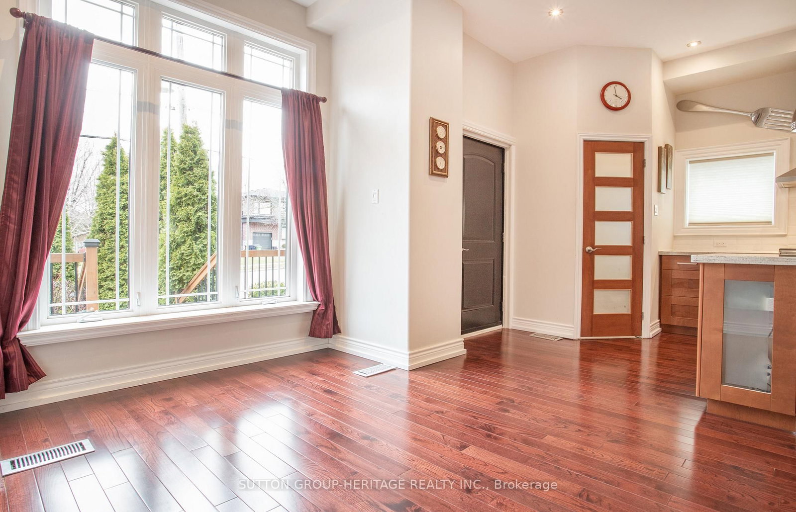 45 Harris Park Drive - Photo 10